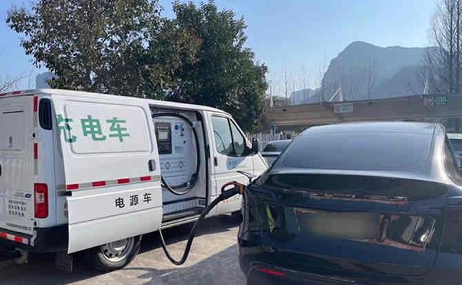 巴音郭楞蒙古自治州汽车搭电
